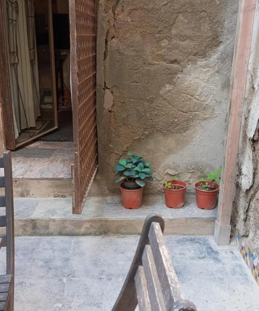 Habitacion En Casco Historico Apartment Seville Homestay